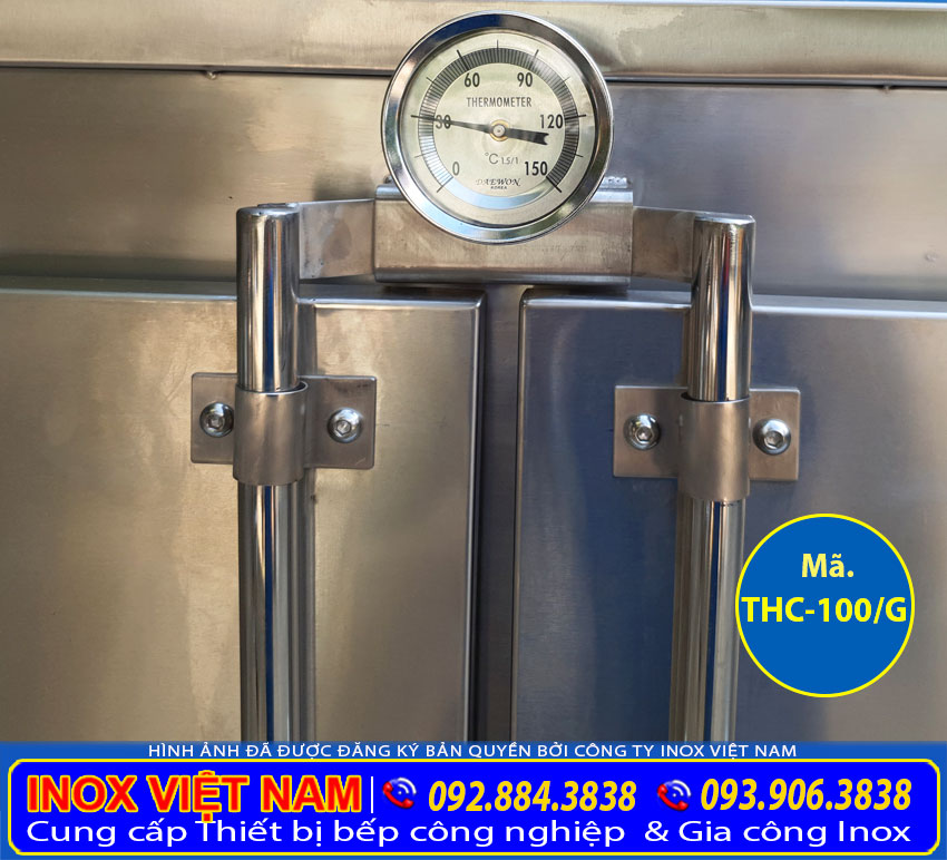 Chi tiết đồng hồ báo nhiệt độ của tủ hấp cơm công nghiệp 100kg sử dụng gas.